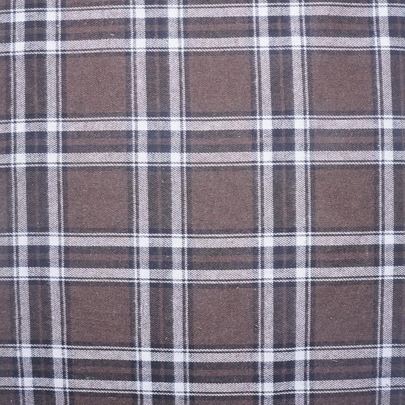 7423 Da. Brown